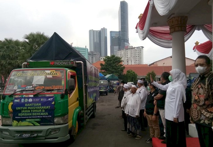 Lepas Bantuan dari Global Wakaf ACT-YP3I, Gubernur Jatim: Terima Kasih telah Memberikan Optimisme