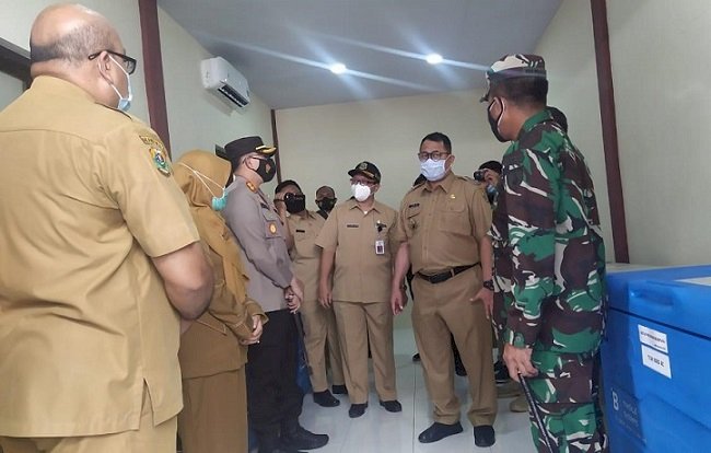 Forkopimda Pastikan Ruang Penyimpanan Vaksin Covid-19 Telah Siap