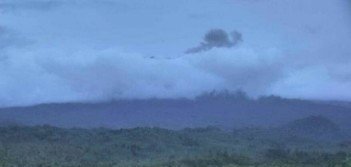 Status Gunung Raung Kembali Naik Jadi Waspada