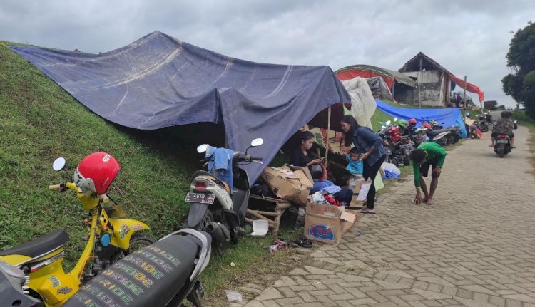 Dua Pengungsi di Tanggul Brantas Meninggal Dunia