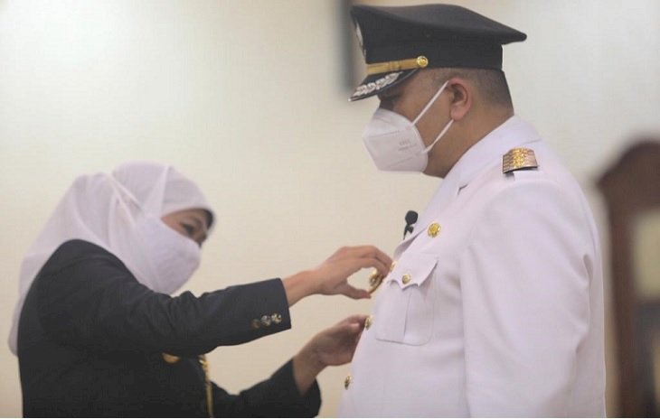 Dilantik Gubernur Jadi Walikota, Wisnu Bertekad Surabaya Keluar dari Zona Merah