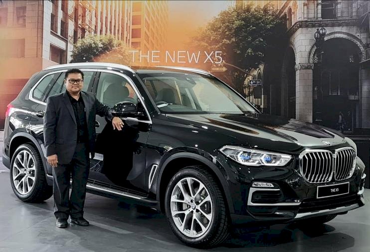 Baru Diluncurkan, New BMW X5 Diinden 15 Unit