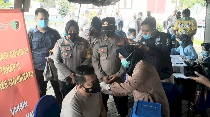 Polres Mojokerto Gelar Vaksinasi Tahap Kedua