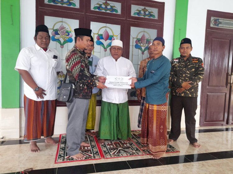 NU Care Lazisnu Sumenep Gelontorkan Bantuan ke Masjid Khairul Jannahom