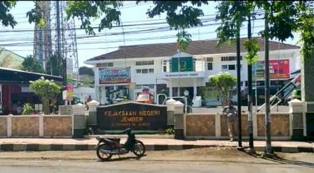 Kajari Jember Akan Serahkan MHS dan AS Pada PN Tipikor Surabaya