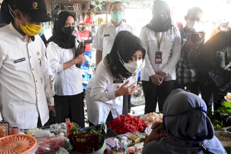 Pemkab Mojokerto Gelar Operasi Pasar