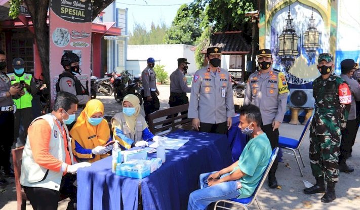 Putus Rantai Penyebaran Covid di Tuban, Polres Ketati Pelintas Batas Provinsi