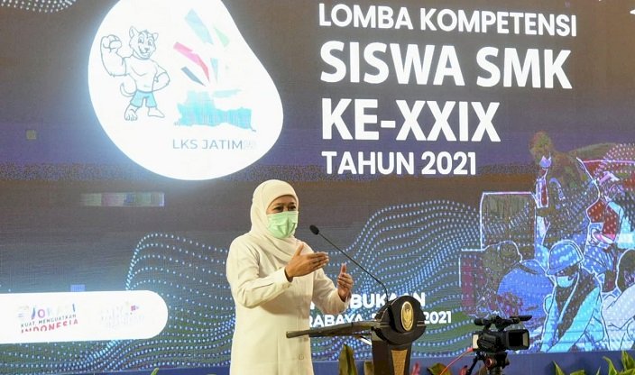 Buka LKS SMK Jatim 2021, Khofifah: Momentum Temukenali Gig Economy dengan Dudika