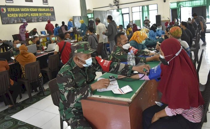 Peminat Tinggi, Kodim Tuban Tambah Dosis Vaksin