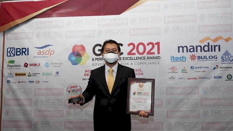 Dirut Petrokimia Gresik Dinobatkan The Best CEO