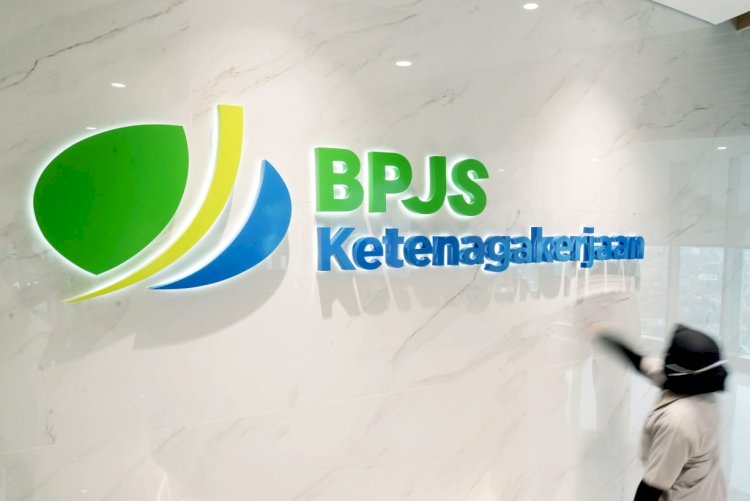 BPJAMSOSTEK Serahkan Data BSU Tahap II, Ajak Pekerja Cek Kepatuhan Kepesertaan