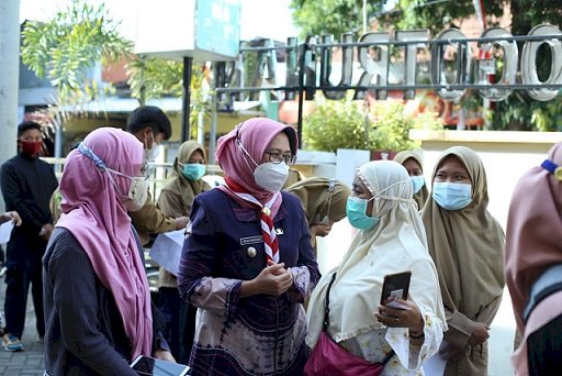 Warga Lumajang Antusias Ikuti Vaksinasi