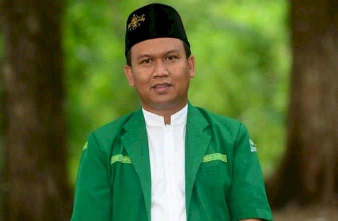 Ketua GP Ansor Wajarkan Pemkab Situbondo Beli 3 Mobil Dinas