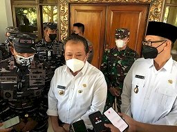 Pemkab Jember dapat Tambahan 1.300 Dosis Vaksin dari TNI