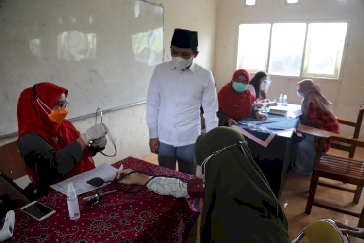 Ratusan Santri Ponpes Syarifuddin Divaksin