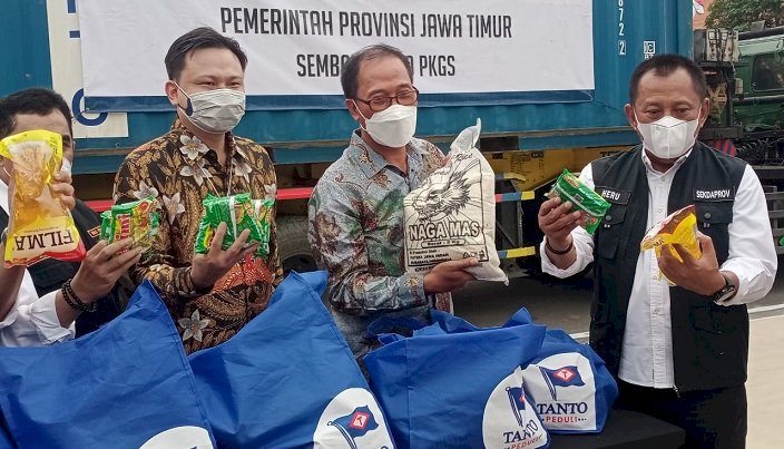 Terima Bantuan 2.000 Paket Sembako, Pemprov Janji Langsung Salurkan ke Penerima