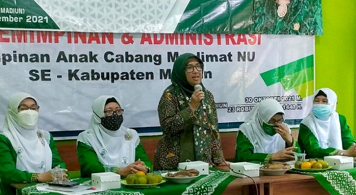 Reses Anggota DPRD Jatim, Aisyah Lilia Agustina Terima Keluhan dari Guru Madrasah Diniyah    