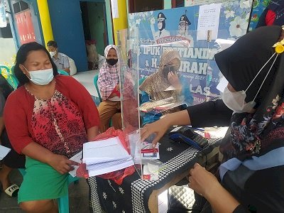 LSM ARM : Syarat Penerima Bansos Harus Vaksin Langgar HAM dan Tak Manusiawi