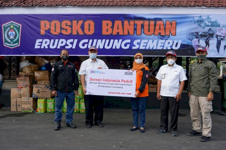 SIG Salurkan Bantuan Korban Erupsi Gunung Semeru