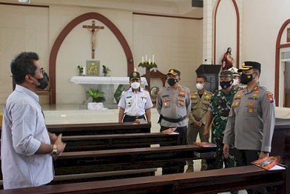 Jelang Nataru, Kapolres Probolinggo Cek Gereja