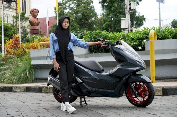 Honda PCX160 Cocok untuk Semua Kalangan