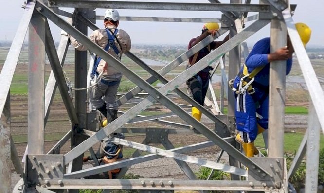 Jelang Akhir Tahun 2021, PLN UIP JBTB Rampungkan 16 Pembangunan Infrastruktur Kelistrikan