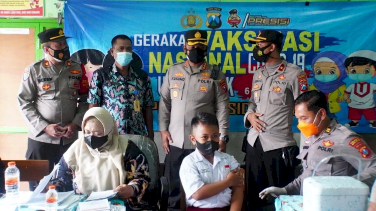 Kapolresta Pantau Vaksinasi Anak di SDN Magersari