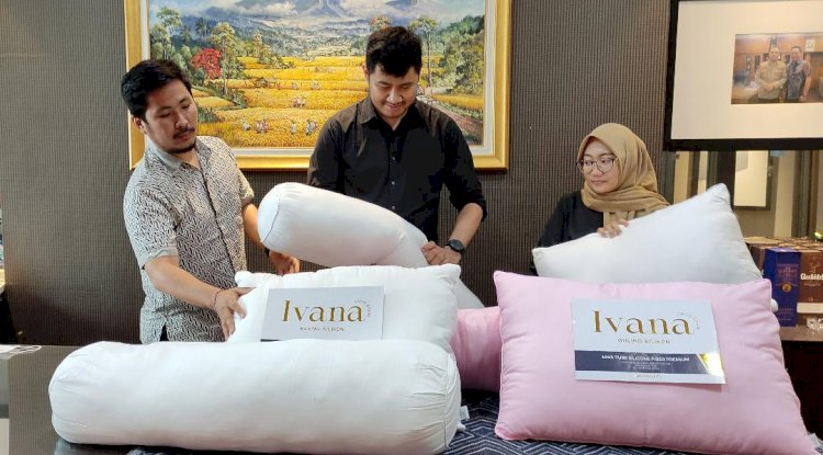 Produsen Bantal Guling Ini Gandeng UMKM dan Pasar Online