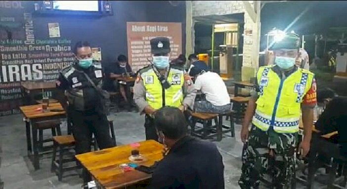 Tiga Pilar Rungkut Operasi Swab Hunter Protokol Kesehatan Covid-19 Level 1