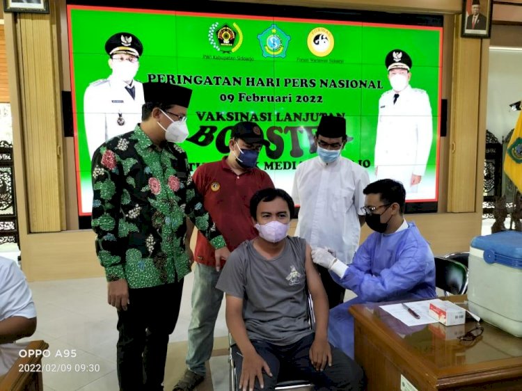 Peringati HPN, Wartawan Sidoarjo Suntik Booster