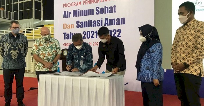 Cargill dan USAID Indonesia Peduli Warga Miskin Gresik, Bantu Akses Air Minum Layak dan Sanitasi