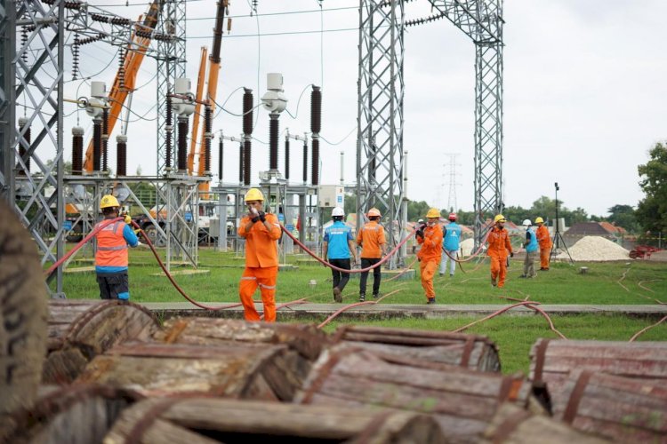 PLN Berhasil Pulihkan 100 Persen Kelistrikan di Madura