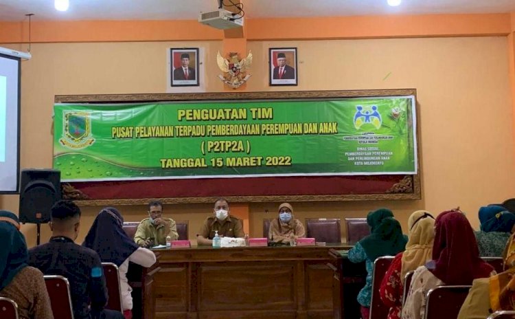 DinsosP3A Kota Mojokerto Gelar Penguatan Tim P2TP2A