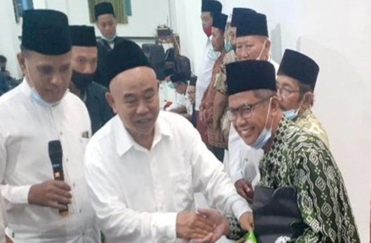 Kiai Asep Bukber dengan Warga 18 Kecamatan