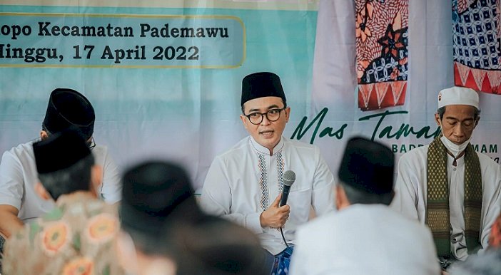 Safari Ramadan 1443 H,  Bupati Pamekasan Kembali Salurkan Dana Hibah Masjid dan Musala