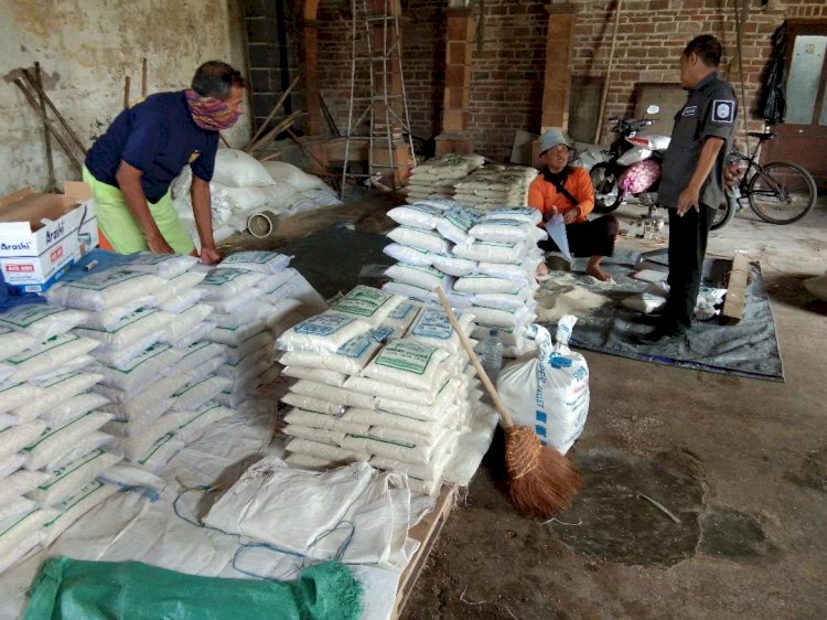 Penggilingan Padi Banjir Pesanan Beras Kemasan 3 Kg