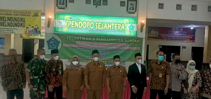 Kepala Desa Seketi, Sidoarjo  Lantik Tiga Perangkat Baru