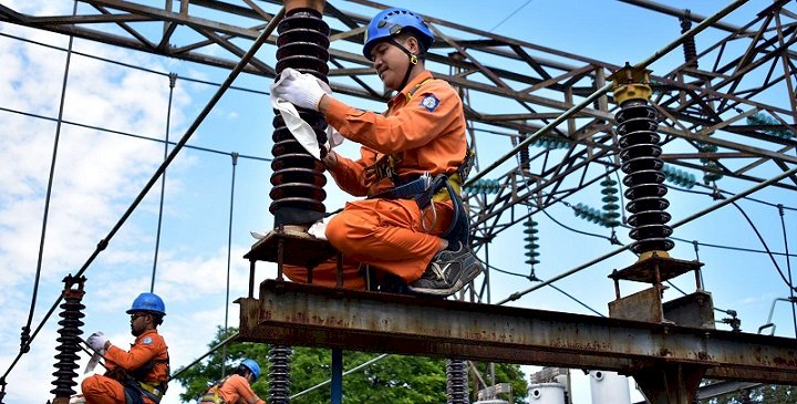 Perekonomian Terus Membaik , PLN Terus Jaga Keandalan Sistem Kelistrikan Tegangan Tinggi