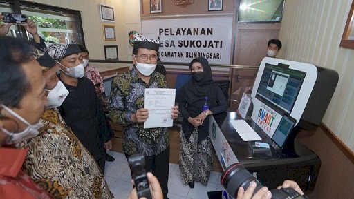 Menteri Sofyan Djalil Kagumi Layanan Smart Kampung