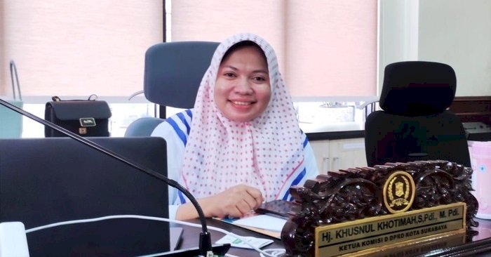 Terima SK dan SPT, DPRD Minta Guru PPPK Semangat Tingkatkan Kualitas Pendidikan di Surabaya