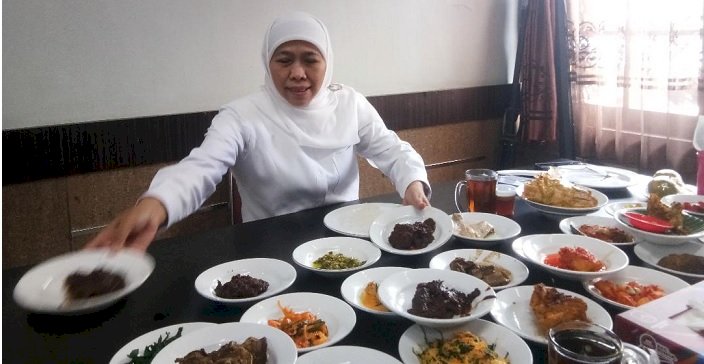 Heboh Rendang Babi, Gubernur Khofifah : Kuliner Minang itu Terkenal Lezat dan Halal