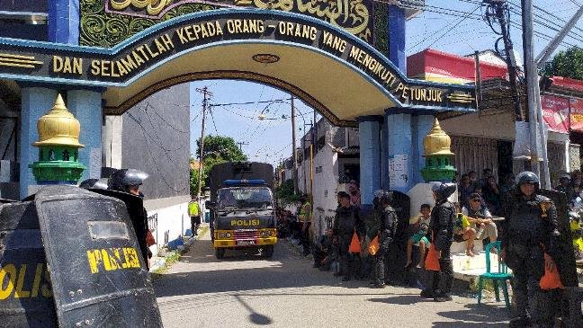 Jemput Putra Kiai Jombang, Polisi Kepung Pondok Pesantren Shiddiqiyyah