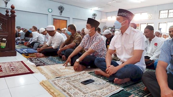 Masih Disolasi, MSAT Tak Ikut Salat Id