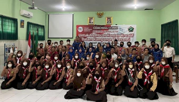 Forwas Institute Pelatihan ke SMPN 1 Taman