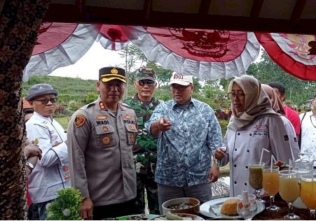 Wabup Probolinggo Buka Festival Wisata Kuliner Buah dan Sayur