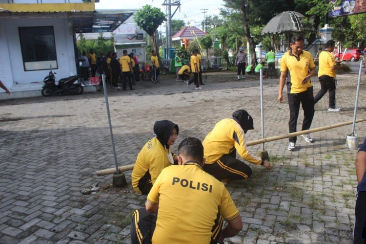 Kantor PWI Jombang Didatangi Ratusan Polisi, Ada Apa?