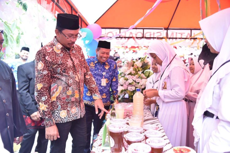 Bikin 100 Jenis Mamin Tradisional Diapresiasi