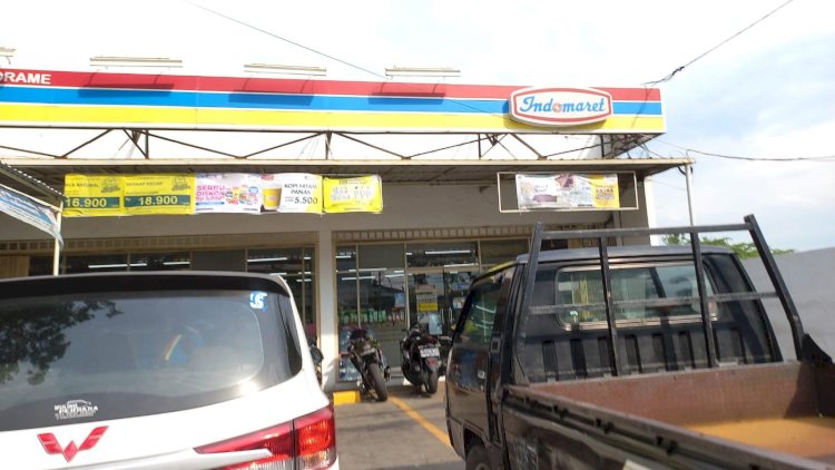 Minimarket Dirampok Pelaku Bersenpi