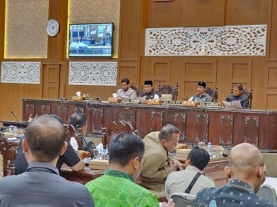 Wali Kota Probolinggo Sampaikan LKPJ 2022