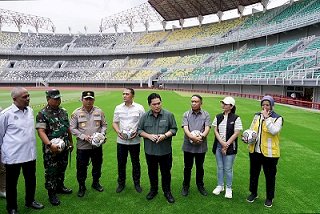 Erick Thohir Akui Puas dengan Progres Pengerjaan Infrastruktur saat Kunjungi GBT